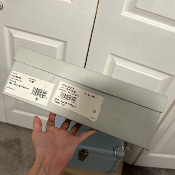 🍁Sole Society Favian Boots in "Black Soft Silk/STR MICRO" - Picture 8 of 10